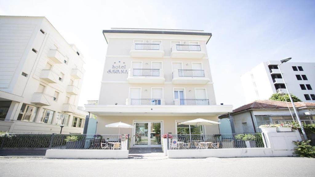 Hotel Savana Римини Экстерьер фото