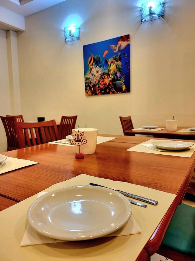 Hotel Savana Римини Экстерьер фото